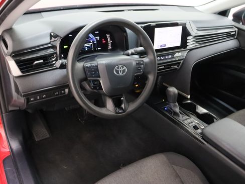 Certified 2025 Toyota Camry LE FWD image 13