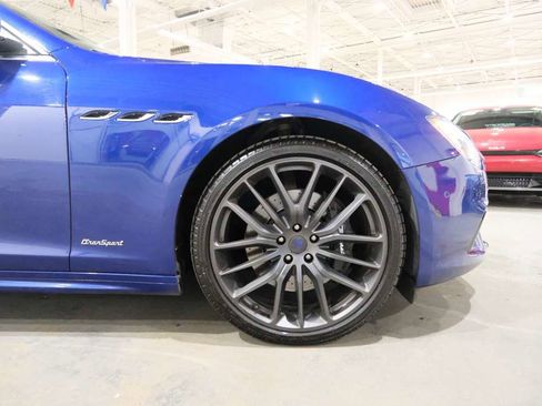 Used 2019 Maserati Ghibli S GranSport image 15