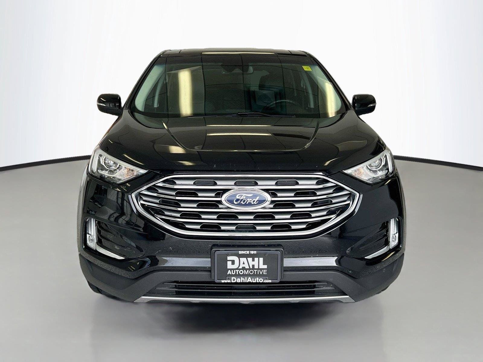 Used 2020 Ford Edge SEL w/ Convenience Package AWD/4WD image 3