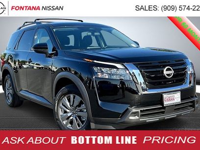 New 2025 Nissan Pathfinder SV