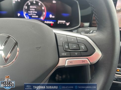 Used 2025 Volkswagen Jetta SE image 17