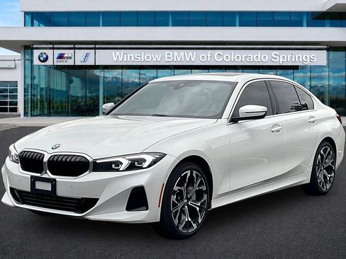 Used 2026 BMW 330i xDrive Sedan w/ Premium Package AWD/4WD image 3