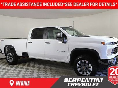 New 2025 Chevrolet Silverado 2500 Custom w/ Custom Value Package