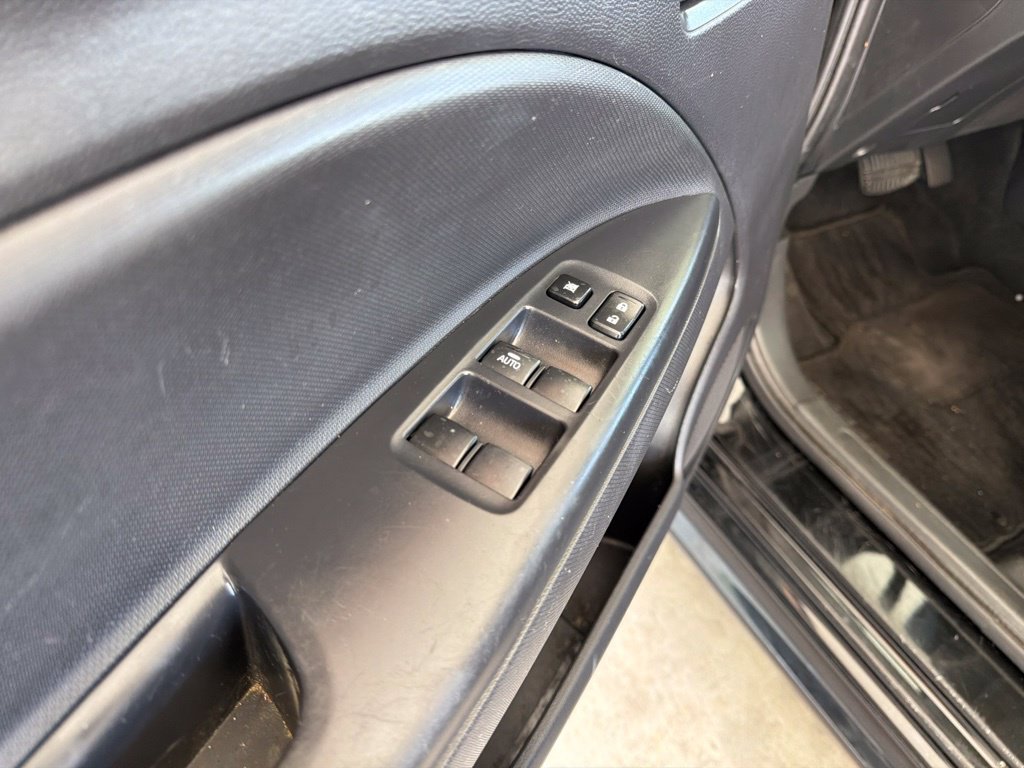 Used 2018 Mitsubishi Mirage ES FWD image 29