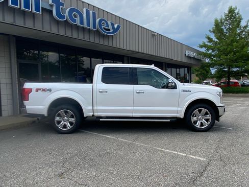 Used 2018 Ford F150 Lariat w/ Equipment Group 502A Luxury AWD/4WD image 3