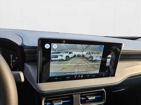 New 2025 Ford Maverick Lobo image 17