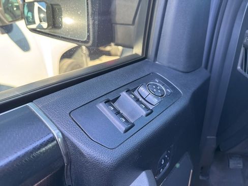 Used 2018 Ford F150 Raptor w/ Equipment Group 802A Luxury image 7