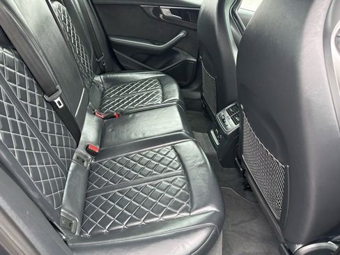 Used 2021 Audi S4 Premium Plus w/ Premium Plus Package image 16