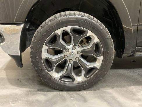 Used 2020 RAM 1500 Limited image 6