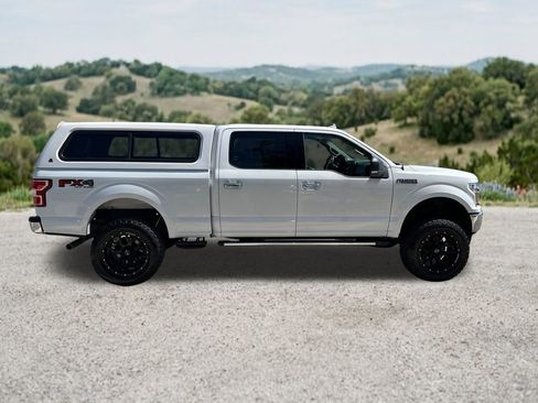 Used 2018 Ford F150 XLT w/ Equipment Group 302A Luxury AWD/4WD image 12