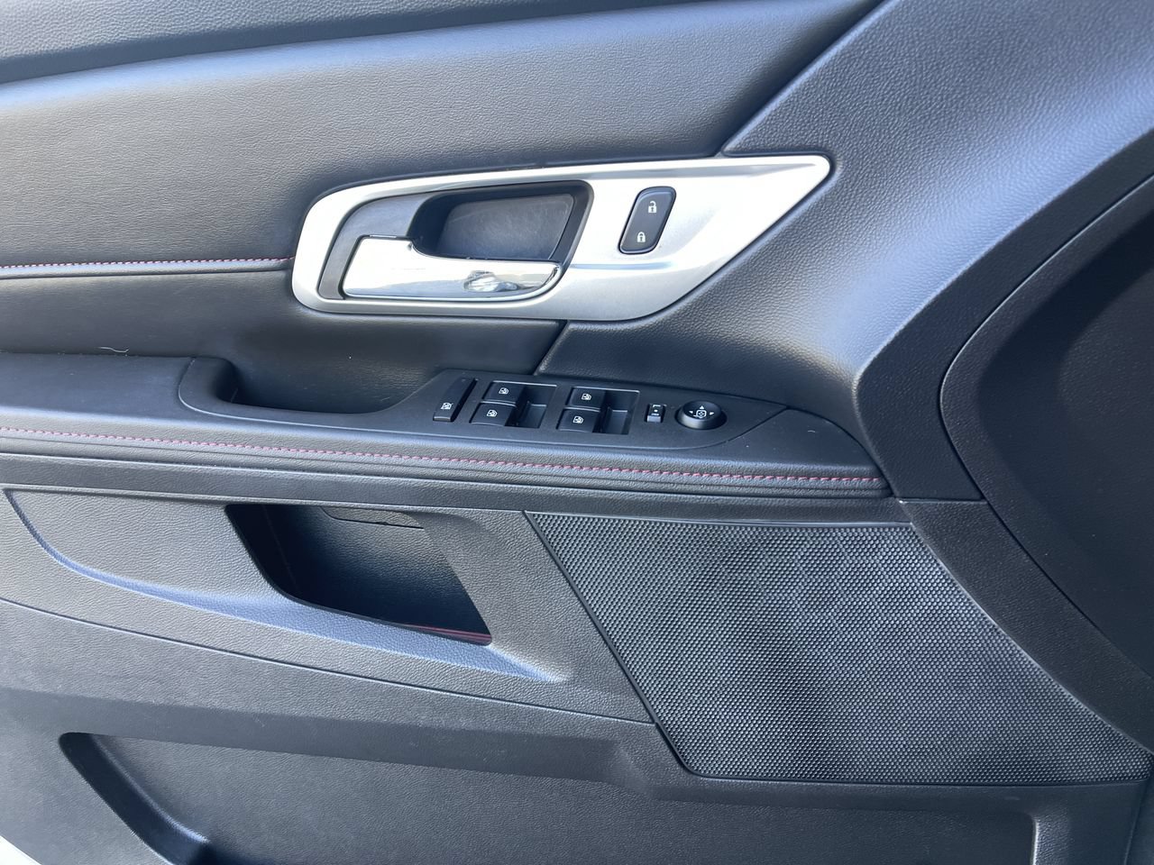 Used 2013 GMC Terrain SLE FWD image 19