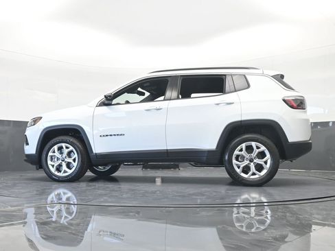 New 2026 Jeep Compass Latitude image 50