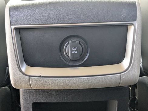 Certified 2024 Kia Carnival LX FWD image 19