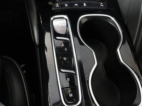 Used 2023 Buick Envision Essence image 47