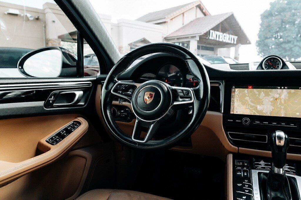Used 2020 Porsche Macan AWD/4WD image 76