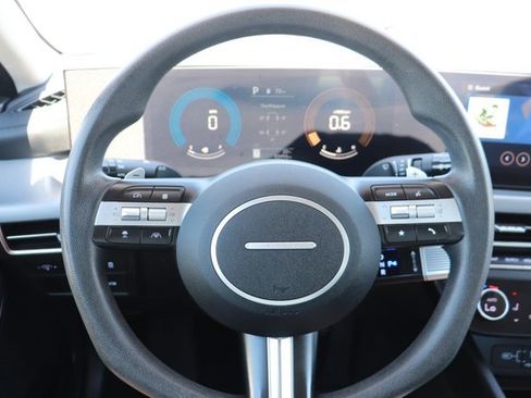 Used 2024 Hyundai Sonata SEL FWD image 16