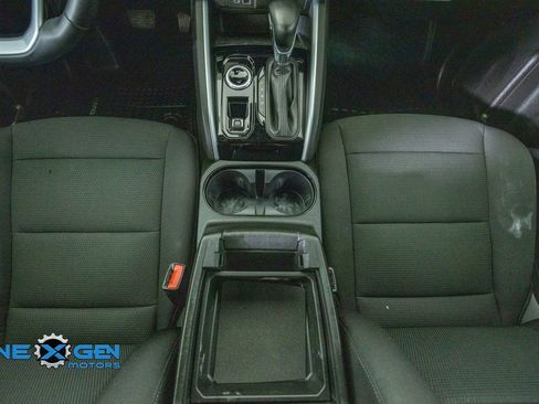 Used 2023 Chevrolet Colorado LT w/ LT Convenience Package AWD/4WD image 29
