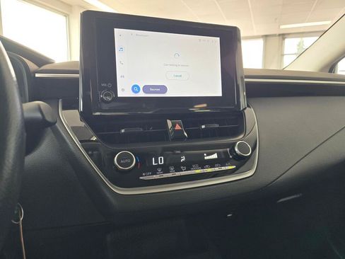 Used 2024 Toyota Corolla LE FWD image 26