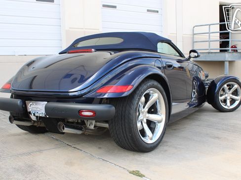 Used 2001 Chrysler Prowler RWD image 29