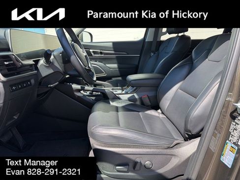 Used 2025 Kia Telluride S FWD image 20