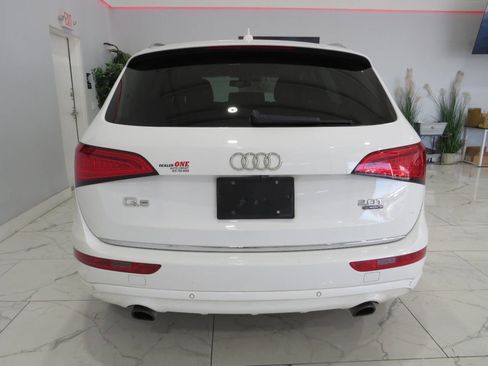 Used 2016 Audi Q5 2.0T Premium Plus w/ Technology Package image 5
