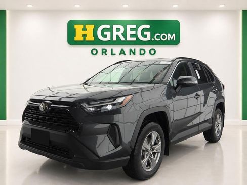 Used 2024 Toyota RAV4 XLE FWD image 4