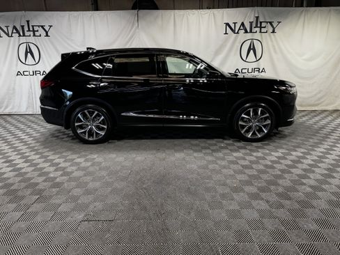 Used 2023 Acura MDX SH-AWD w/ Technology Package image 2