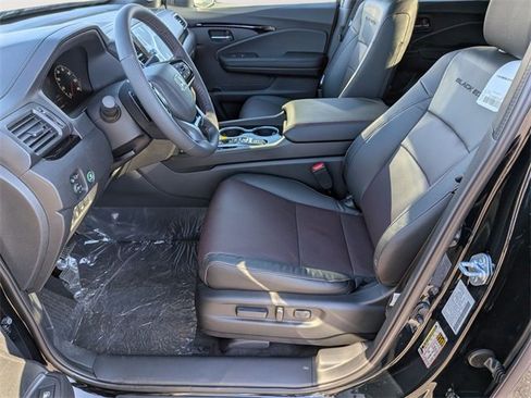 New 2026 Honda Ridgeline Black Edition image 10