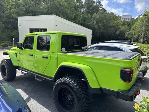 Used 2021 Jeep Gladiator Mojave AWD/4WD image 4