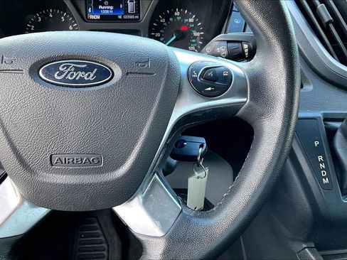 Used 2016 Ford Transit 150 XLT image 21
