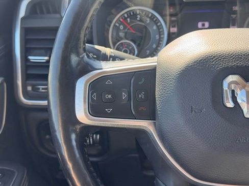 Used 2020 RAM 1500 Laramie AWD/4WD image 12