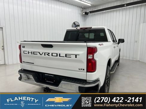 Used 2022 Chevrolet Silverado 1500 LTZ w/ Technology Package AWD/4WD image 3