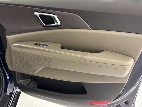 New 2026 Kia Carnival EX FWD image 46