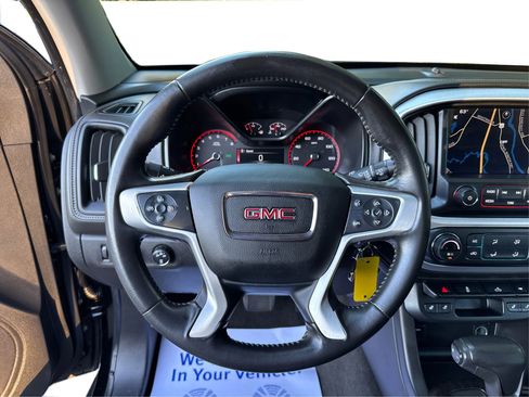 Used 2015 GMC Canyon SLT image 20