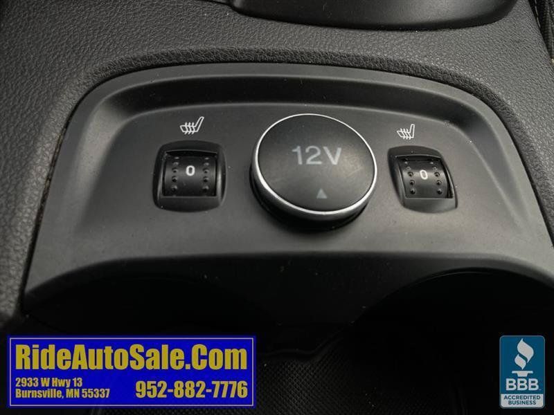 Used 2013 Ford Focus SE w/ SE Winter Pkg FWD image 38