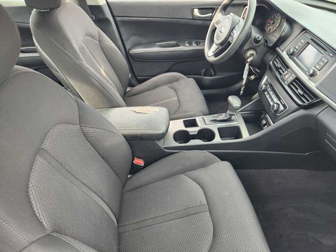 Used 2017 Kia Optima LX FWD image 13