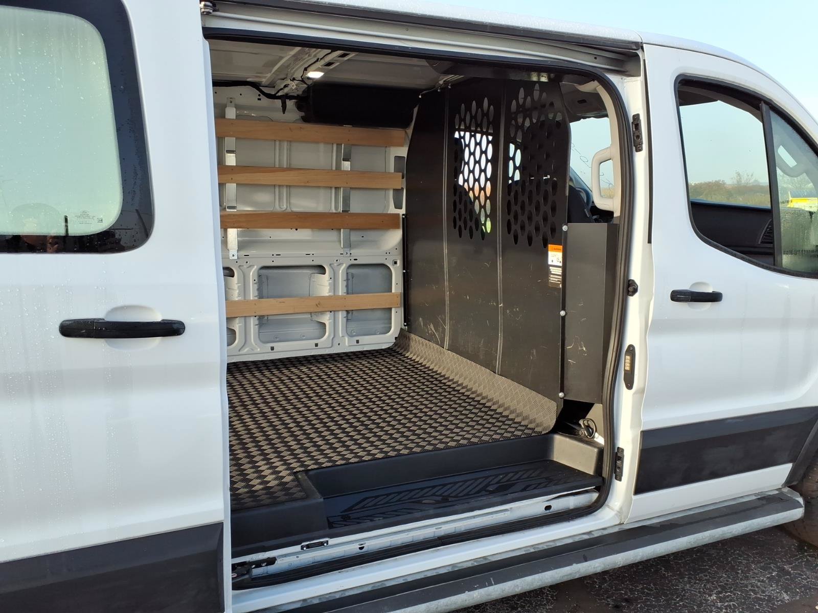 Used 2025 Ford Transit 250 Low Roof w/ Exterior Upgrade Package RWD image 12