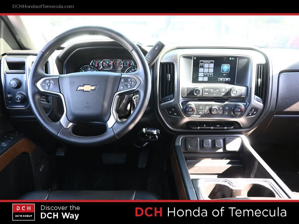 Used 2018 Chevrolet Silverado 1500 LTZ AWD/4WD image 8