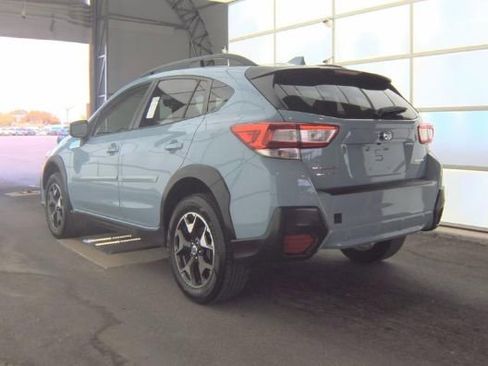 Used 2018 Subaru Crosstrek 2.0i Premium image 3
