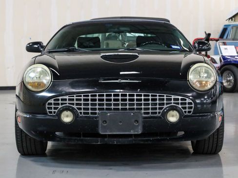 Used 2002 Ford Thunderbird RWD image 4