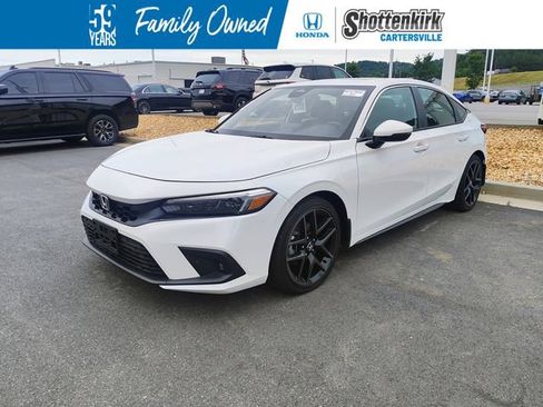 Used 2023 Honda Civic Sport Touring image 1