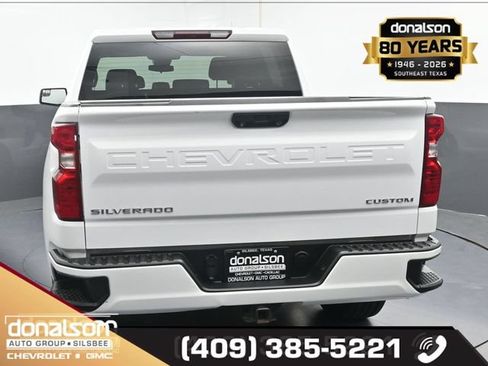 Used 2024 Chevrolet Silverado 1500 Custom w/ Turbomax Blackout Package AWD/4WD image 4