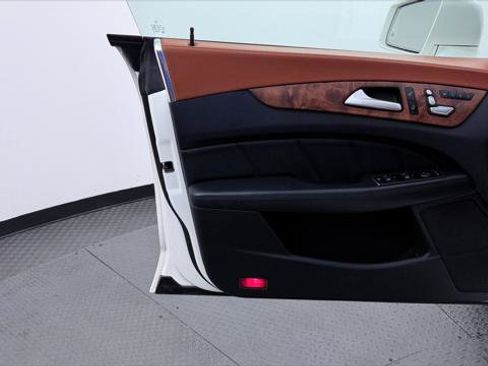 Used 2017 Mercedes-Benz CLS 550 4MATIC image 14