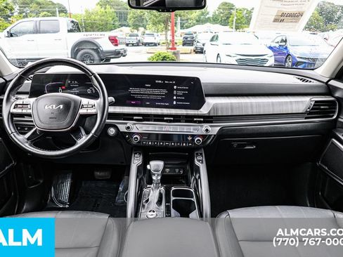 Used 2023 Kia Telluride EX w/ EX Captain's Chair Package AWD/4WD image 29