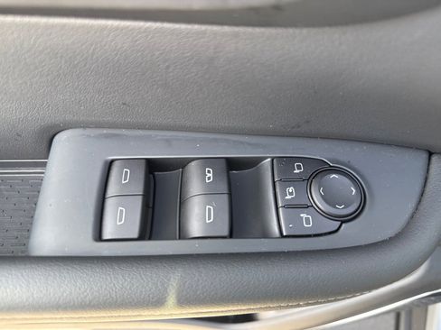 Used 2025 Buick Enclave Preferred image 23