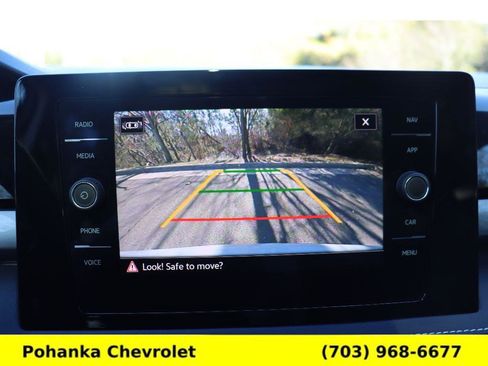 Used 2025 Volkswagen Taos SEL image 17