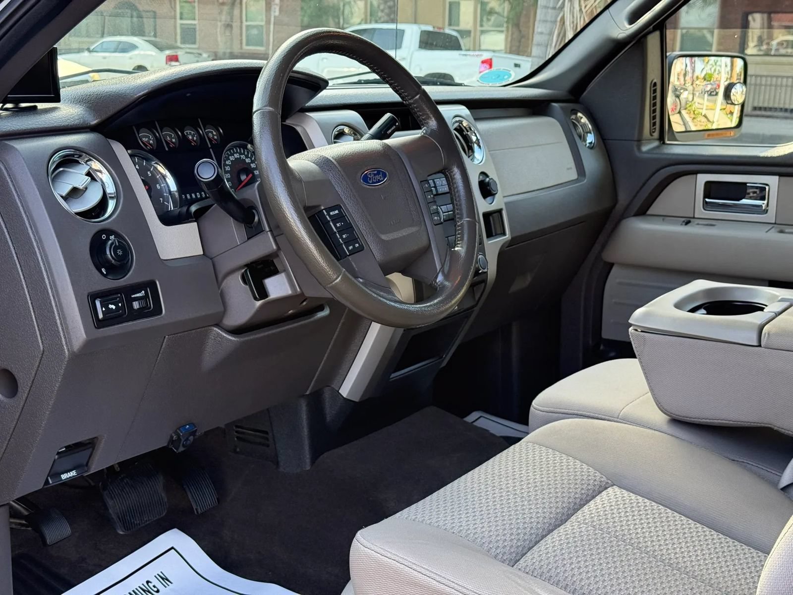 Used 2010 Ford F150 XLT RWD image 17