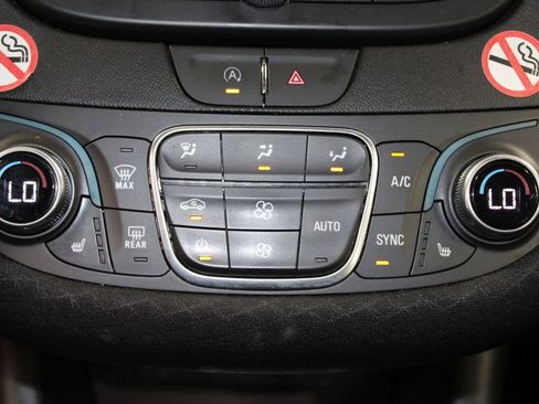 Used 2024 Chevrolet Malibu LT image 32