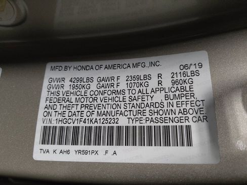 Used 2019 Honda Accord EX image 33