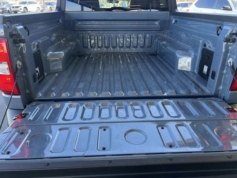 Used 2024 Ford Maverick XLT image 25